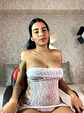 Snapshot of genesissara chatting on 09-27-25, 01:23 genesissara online show from 09-27-25, 01:23