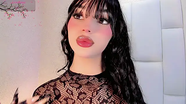 Angeles Busst online show from 11-30-25, 08:31