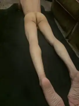 aebaleek2505 online show from 03-10-26, 08:46