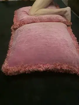 Snapshot of aebaleek2505 chatting on 02-25-26, 07:47 aebaleek2505 online show from 02-25-26, 07:47