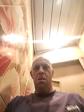 MaxDevilWhite online show from 11-09-25, 10:36