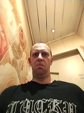 MaxDevilWhite online show from 09-13-25, 06:13