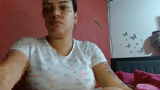 Snapshot of Tammyymilf chatting on 10-01-25, 03:22 Tammyymilf online show from 10-01-25, 03:22