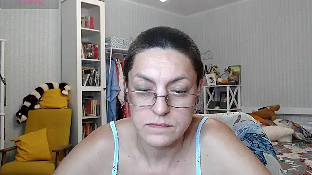 Snapshot of Soffya_Soy chatting on 06-12-26, 08:06 Soffya Soy online show from 06-12-26, 08:06