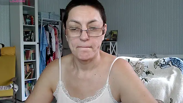 Snapshot of Soffya_Soy chatting on 06-19-26, 08:31 Soffya Soy online show from 06-19-26, 08:31