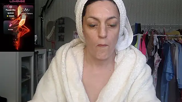 Soffya Soy online show from 03-07-26, 10:21