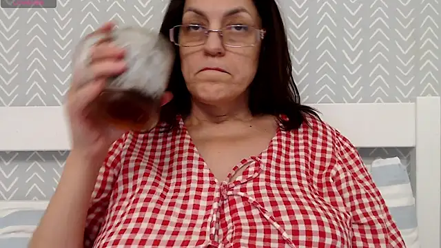 Soffya Soy online show from 03-23-26, 05:02