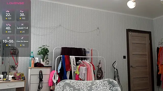 Soffya Soy online show from 11-27-25, 06:52