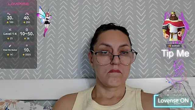 Soffya Soy online show from 11-04-25, 01:09