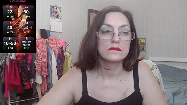 Soffya Soy online show from 02-05-26, 02:57