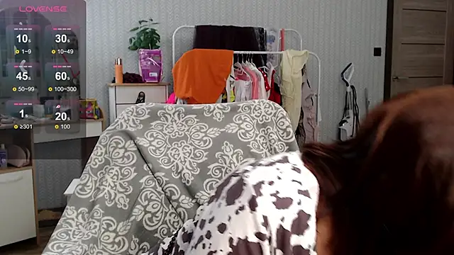 Soffya Soy online show from 11-29-25, 12:11