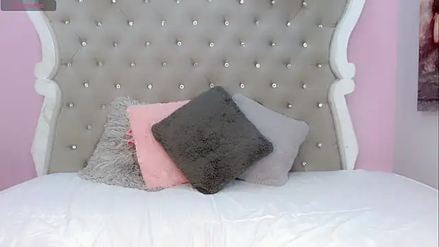 CamiiGarcia online show from 03-11-25, 05:46