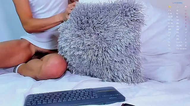 Jeremmy Love online show from 10-13-25, 09:59