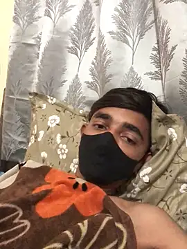 Snapshot of vas02vir chatting on 02-23-25, 02:51 vas02vir online show from 02-23-25, 02:51