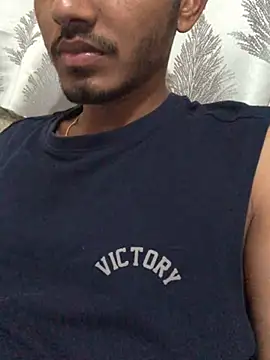 Snapshot of vas02vir chatting on 02-24-25, 04:47 vas02vir online show from 02-24-25, 04:47