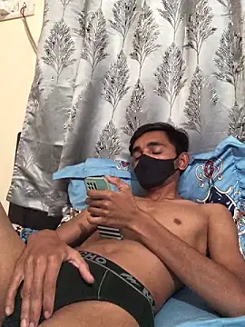 Snapshot of vas02vir chatting on 02-23-25, 04:35 vas02vir online show from 02-23-25, 04:35