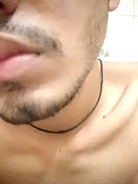 Snapshot of vas02vir chatting on 02-11-25, 02:57 vas02vir online show from 02-11-25, 02:57