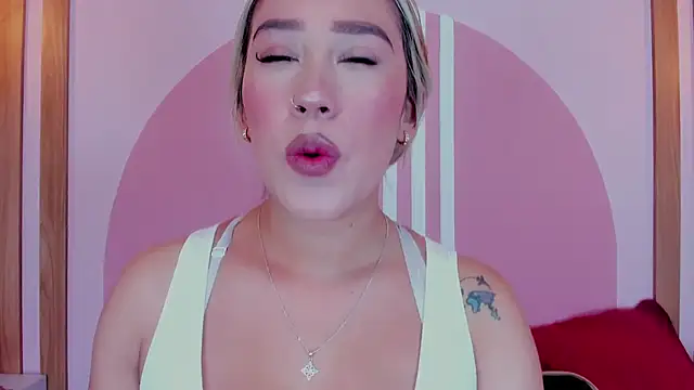 Lannajansen online show from 03-20-26, 01:45