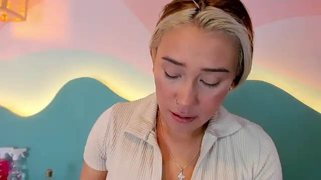 Lannajansen online show from 01-07-26, 02:00