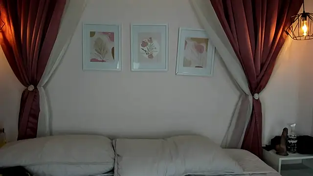 Lannajansen online show from 05-30-26, 02:01