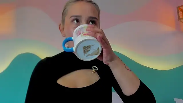 Lannajansen online show from 11-04-25, 02:10