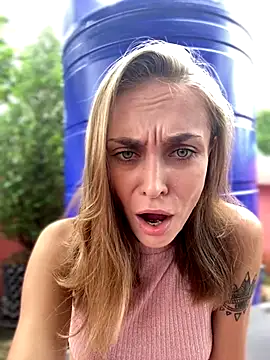 White Lu online show from 11-24-25, 02:11