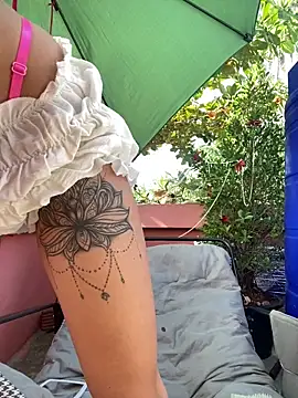 White Lu online show from 02-14-26, 02:23