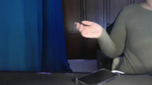 Snapshot of bunnyfox420 chatting on 12-16-25, 05:17 bunnyfox420 online show from 12-16-25, 05:17