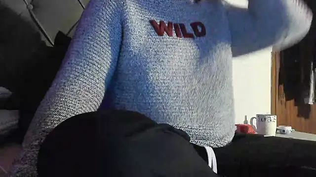 Snapshot of bunnyfox420 chatting on 01-11-26, 08:16 bunnyfox420 online show from 01-11-26, 08:16