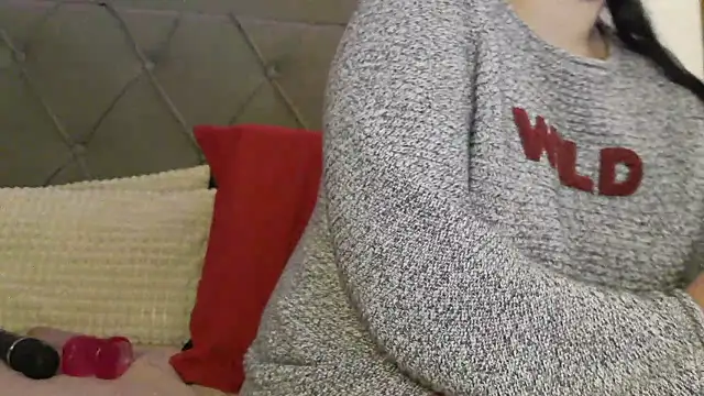 Snapshot of bunnyfox420 chatting on 01-12-26, 05:20 bunnyfox420 online show from 01-12-26, 05:20