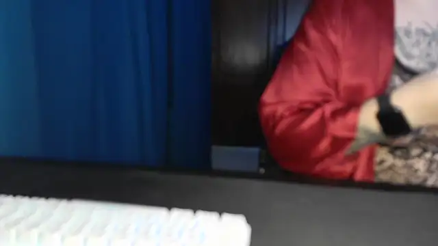 Snapshot of bunnyfox420 chatting on 12-01-25, 06:09 bunnyfox420 online show from 12-01-25, 06:09