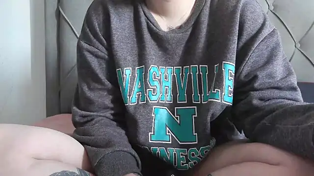 bunnyfox420 online show from 03-15-26, 10:00