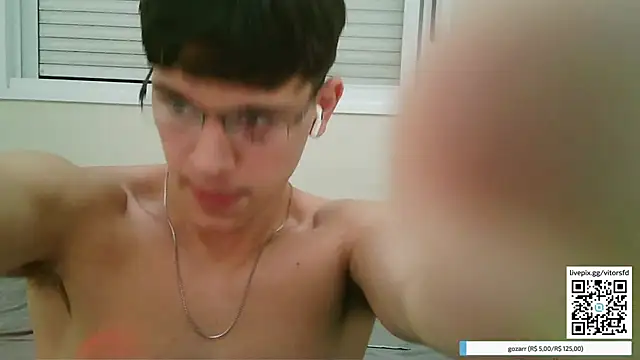 vitorsafado19 online show from 02-01-26, 05:17