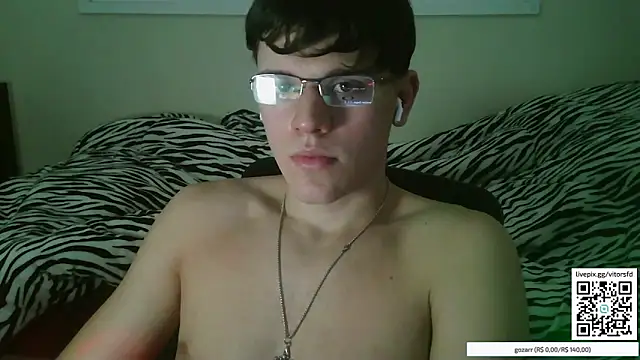 Snapshot of vitorsafado19 chatting on 10-11-25, 05:08 vitorsafado19 online show from 10-11-25, 05:08