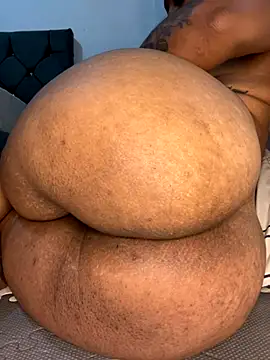 Charlotte bronxxx online show from 12-05-25, 10:58