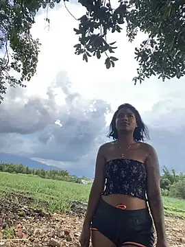 Snapshot of Charlotte_bronxxx chatting on 01-26-25, 09:51 Charlotte bronxxx online show from 01-26-25, 09:51