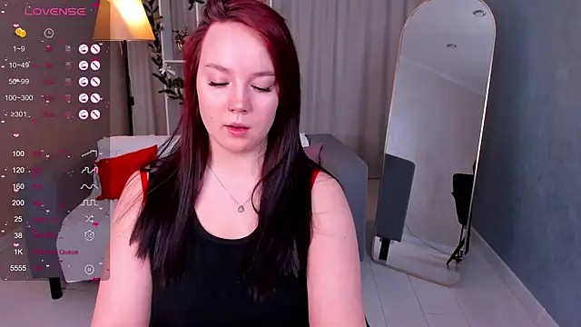 maya suun online show from 12-17-25, 01:32