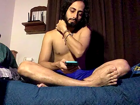 Nooneisthis online show from 10-28-25, 06:34