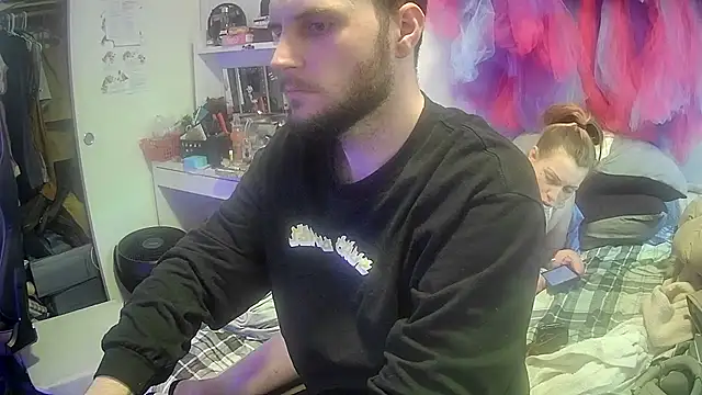 barbieinbondage7 online show from 03-09-25, 07:37