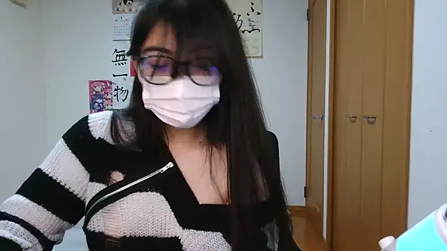 Snapshot of Sisi_cute chatting on 01-06-26, 10:47 Sisi cute online show from 01-06-26, 10:47