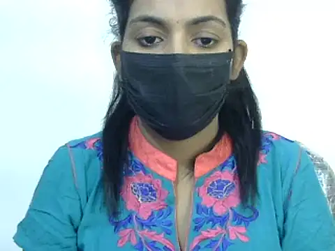 Snapshot of Reddy_Trisha chatting on 02-03-25, 02:13 Reddy Trisha online show from 02-03-25, 02:13