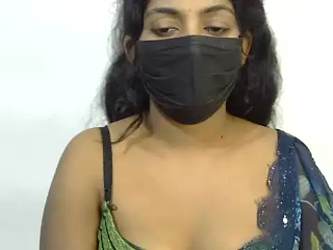 Snapshot of Reddy_Trisha chatting on 02-04-25, 10:45 Reddy Trisha online show from 02-04-25, 10:45