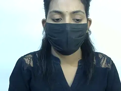 Snapshot of Reddy_Trisha chatting on 02-05-25, 01:33 Reddy Trisha online show from 02-05-25, 01:33