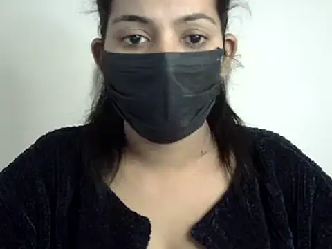 Snapshot of Reddy_Trisha chatting on 01-24-25, 05:31 Reddy Trisha online show from 01-24-25, 05:31