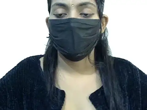 Snapshot of Reddy_Trisha chatting on 02-08-25, 05:08 Reddy Trisha online show from 02-08-25, 05:08