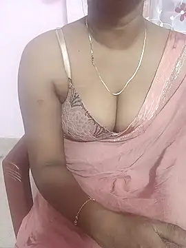 Snapshot of Vedha_Vedhika chatting on 10-18-25, 09:33 Vedha Vedhika online show from 10-18-25, 09:33