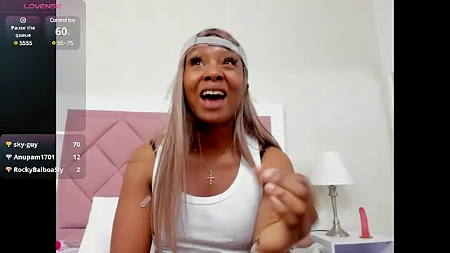 JennCarter  online show from 02-13-25, 01:50