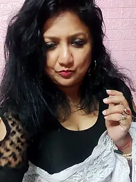 Snapshot of horny_lizia chatting on 12-20-25, 07:17 horny lizia online show from 12-20-25, 07:17