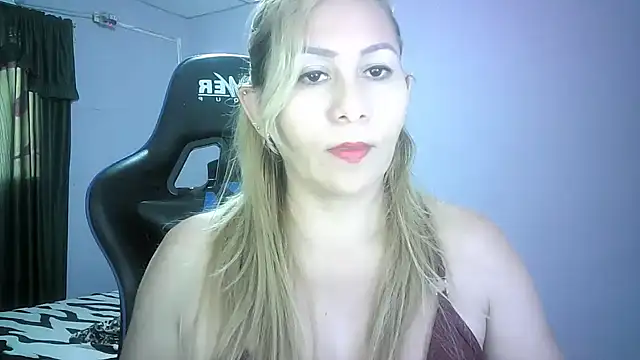 mariana0x online show from 11-11-25, 02:45