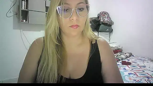 mariana0x online show from 05-15-26, 03:21